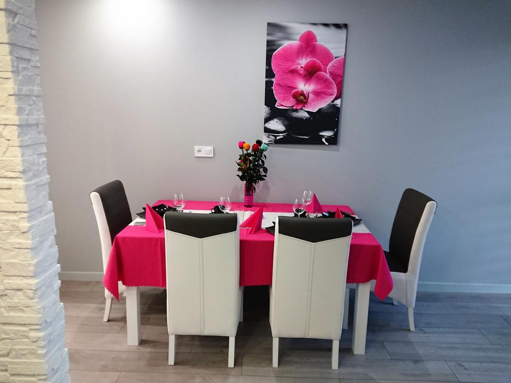 Appartamento Apartament Exclusive Kielce Esterno foto